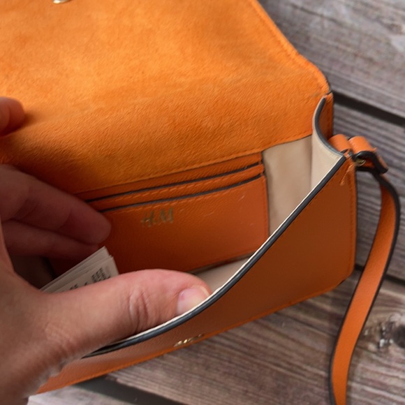 H&M | Small orange shoulder bag - Picture 7 of 12